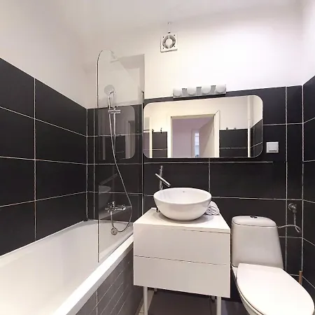 Concierge Saska Viaduct Apartment Warsaw